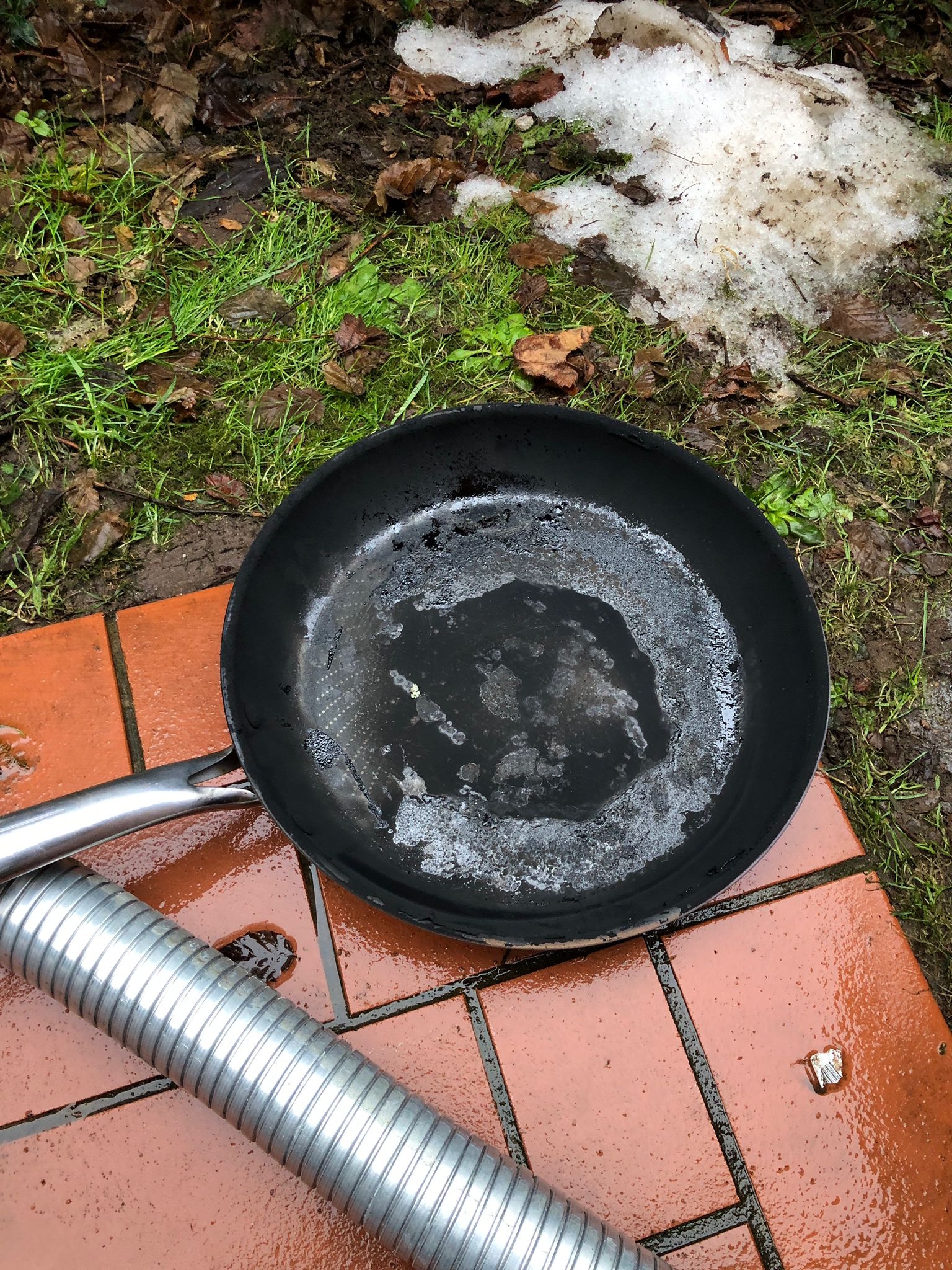 Einsatzfahrzeuge am Einsatzort